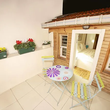 Hotel Lale Ortakoey